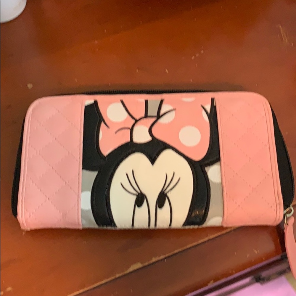 Disney wallet